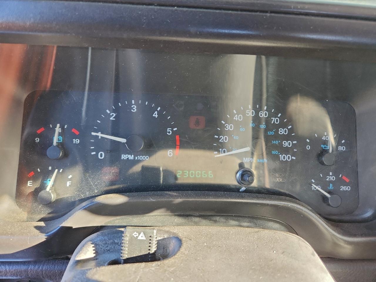 1999 Jeep Wrangler / Tj Sport VIN: 1J4FY19S4XP496655 Lot: 94254125