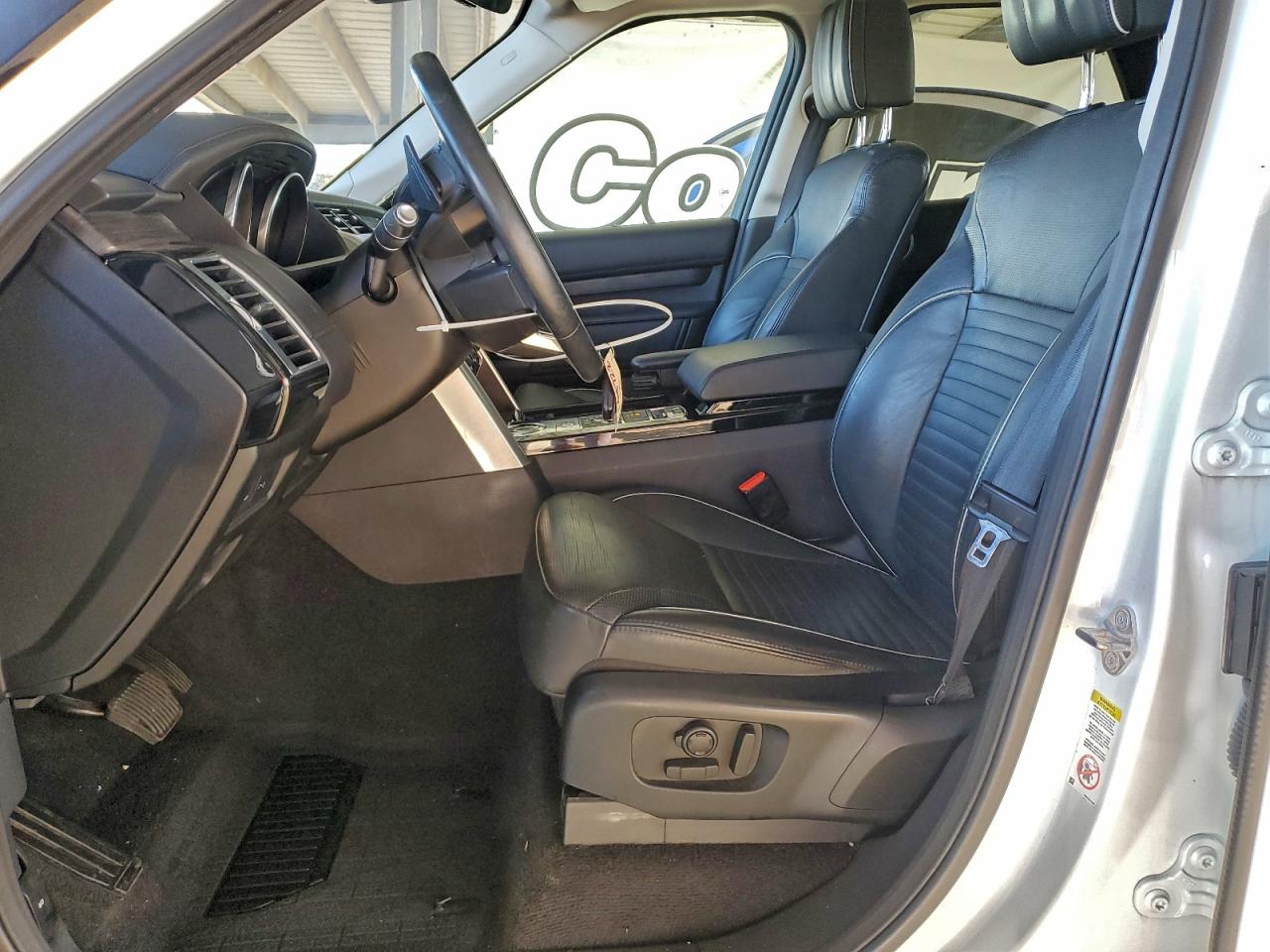 2017 Land Rover Discovery Hse Luxury VIN: SALRHBBV7HA017817 Lot: 95132915