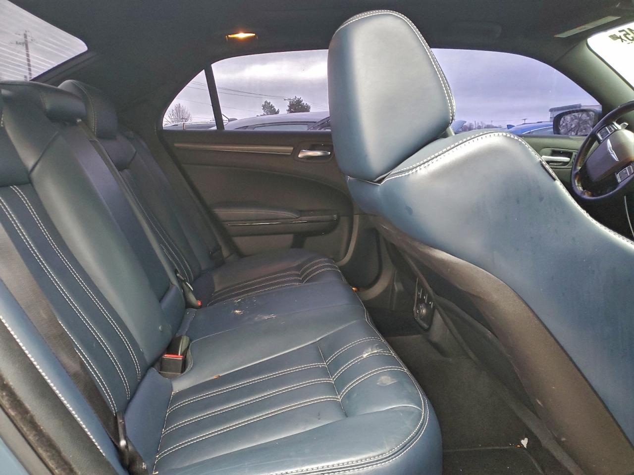 2014 Chrysler 300 S VIN: 2C3CCABT0EH352035 Lot: 94312645