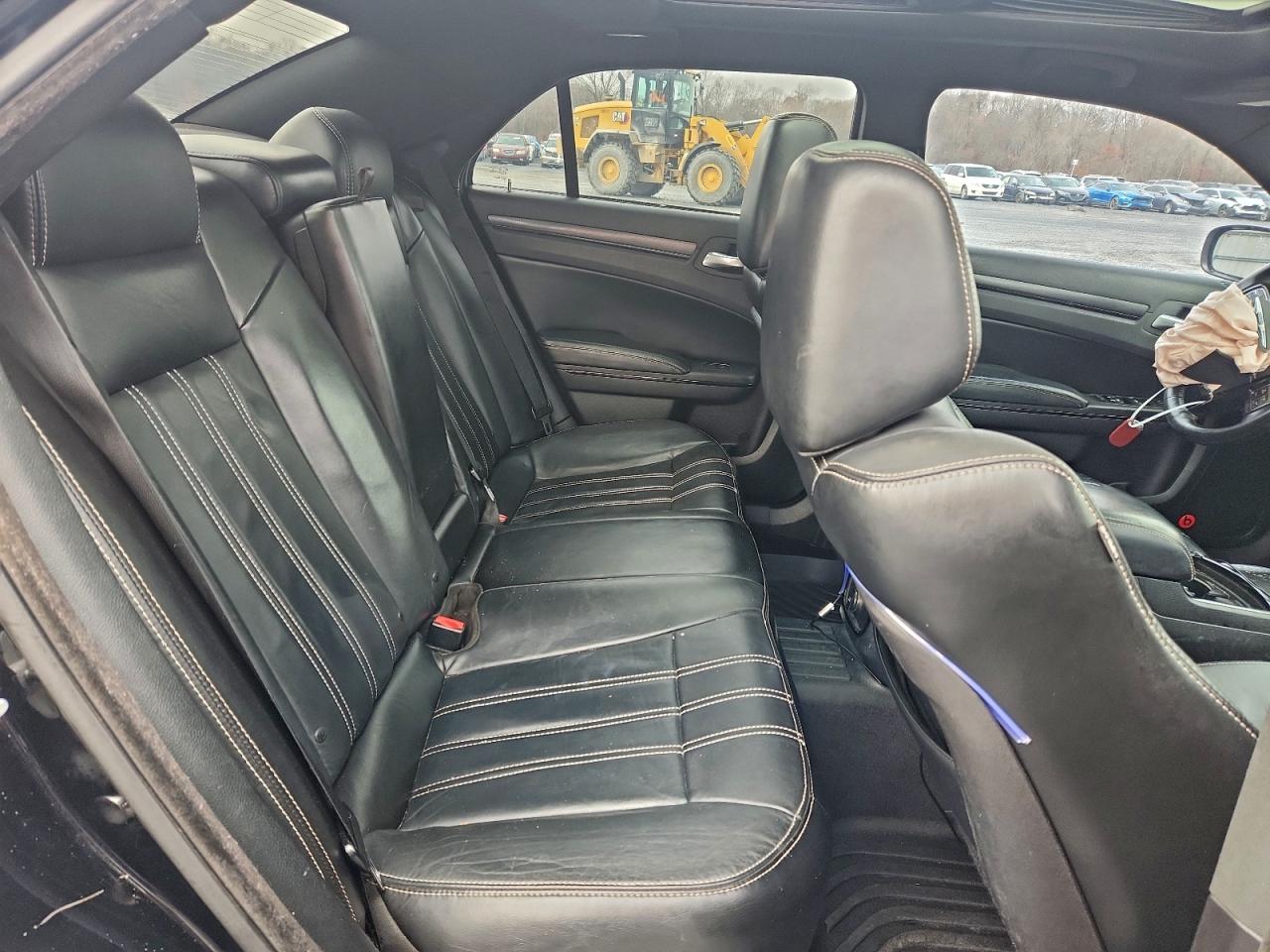 2014 Chrysler 300 S VIN: 2C3CCABG1EH305891 Lot: 95238865