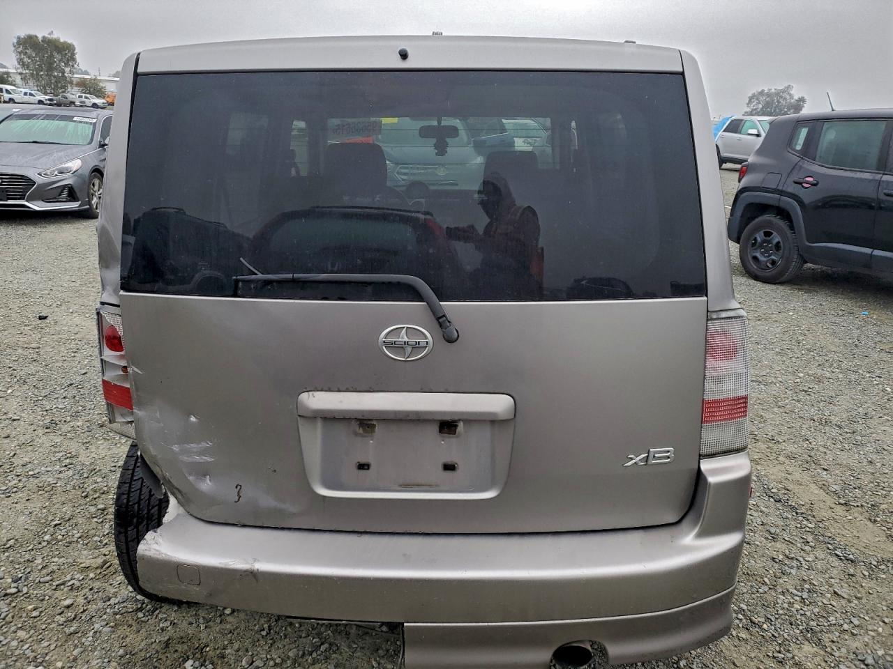 2006 Toyota Scion Xb VIN: JTLKT324864110334 Lot: 95636615