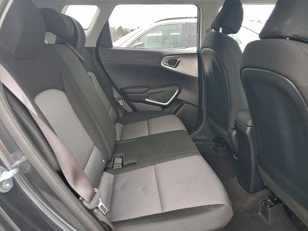 2025 Kia Soul Lx VIN: KNDJ23AU2S7255261 Lot: 94701185