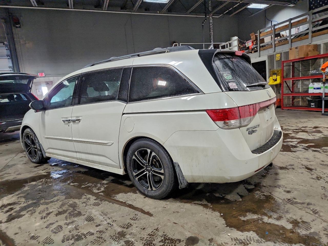 2014 Honda Odyssey Touring VIN: 5FNRL5H92EB006003 Lot: 97401035