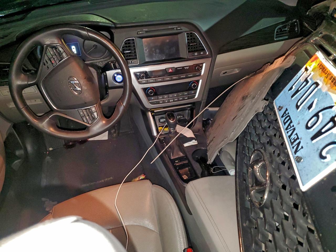 2017 Hyundai Sonata Hyb VIN: 074642 Lot: 96005945