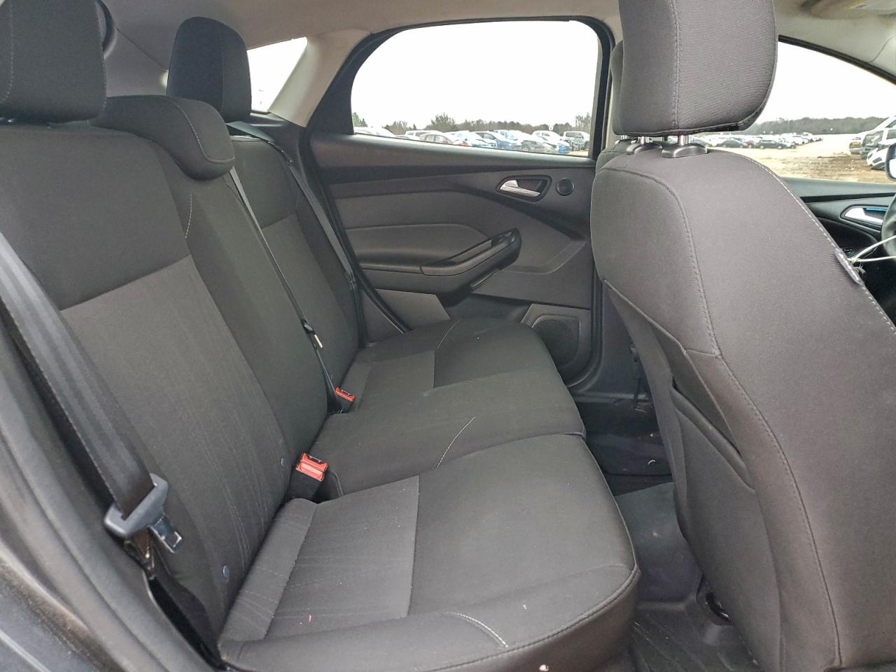 2017 Ford Focus Sel VIN: 1FADP3M29HL345828 Lot: 95490885