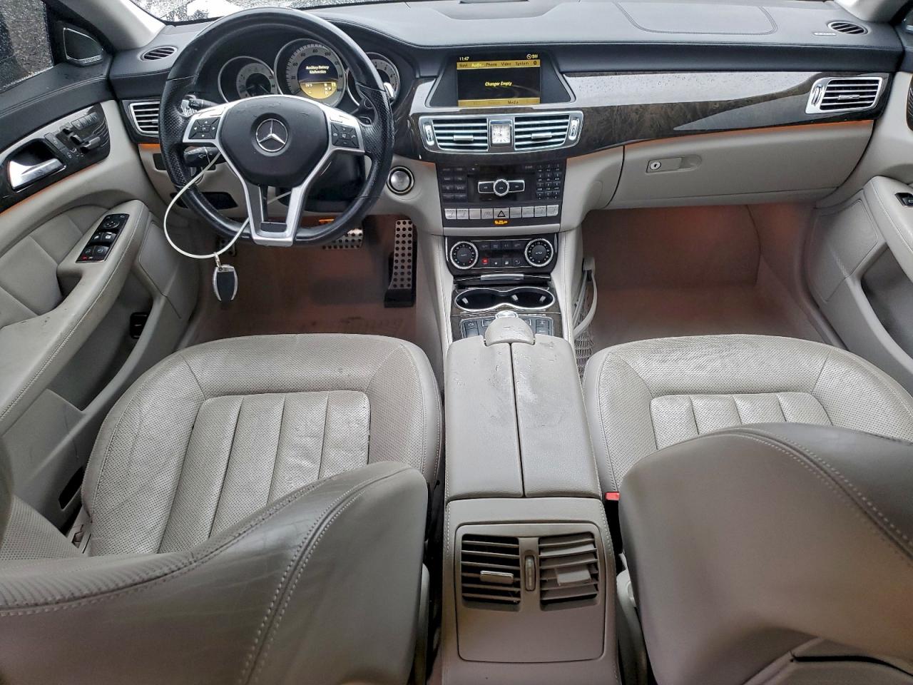 Фото: WDDLJ7DB6CA023821