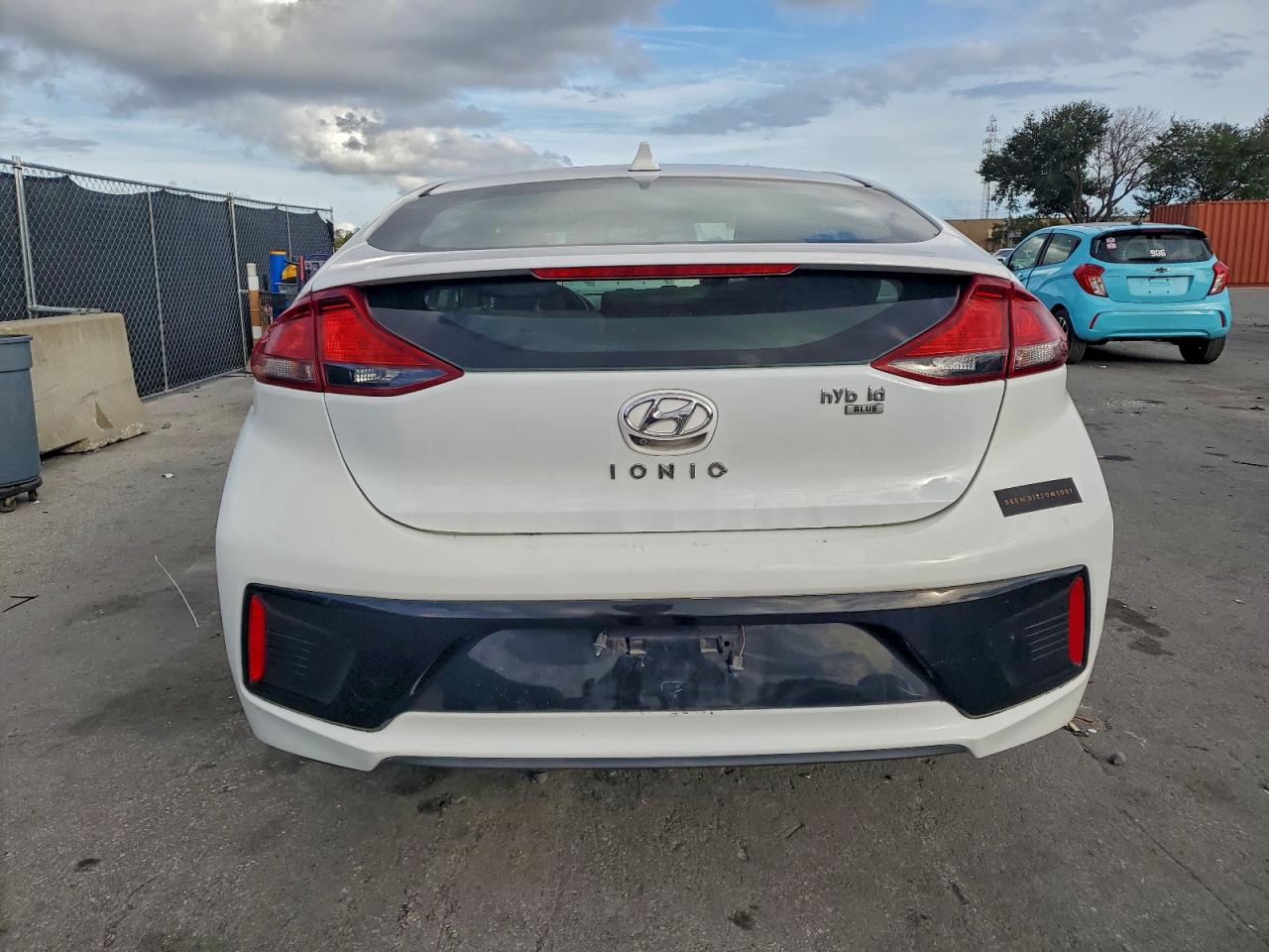 2019 Hyundai Ioniq Blue VIN: KMHC65LC9KU110423 Lot: 97361975
