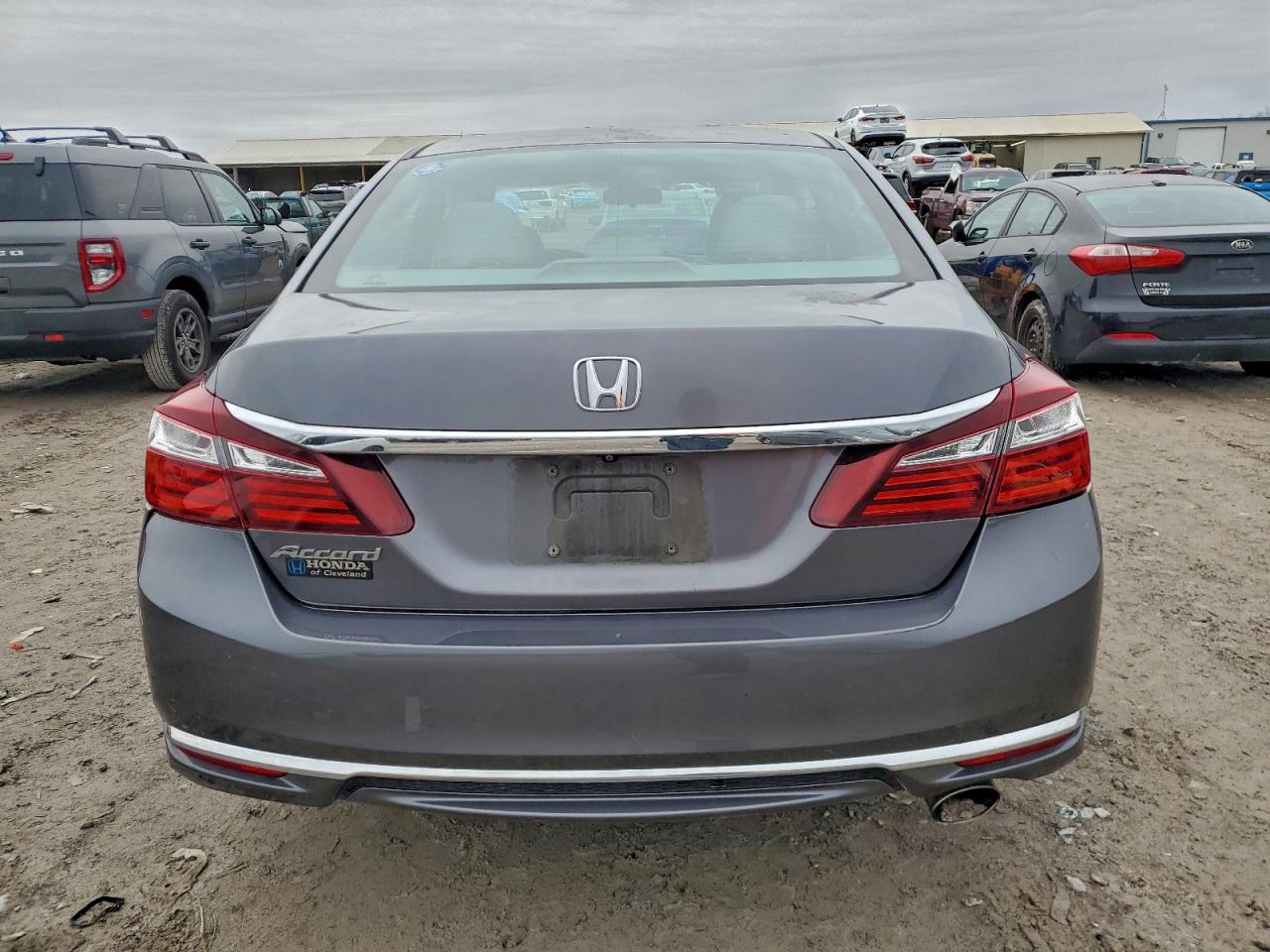 2016 Honda Accord Lx VIN: 1HGCR2F33GA213238 Lot: 95161435