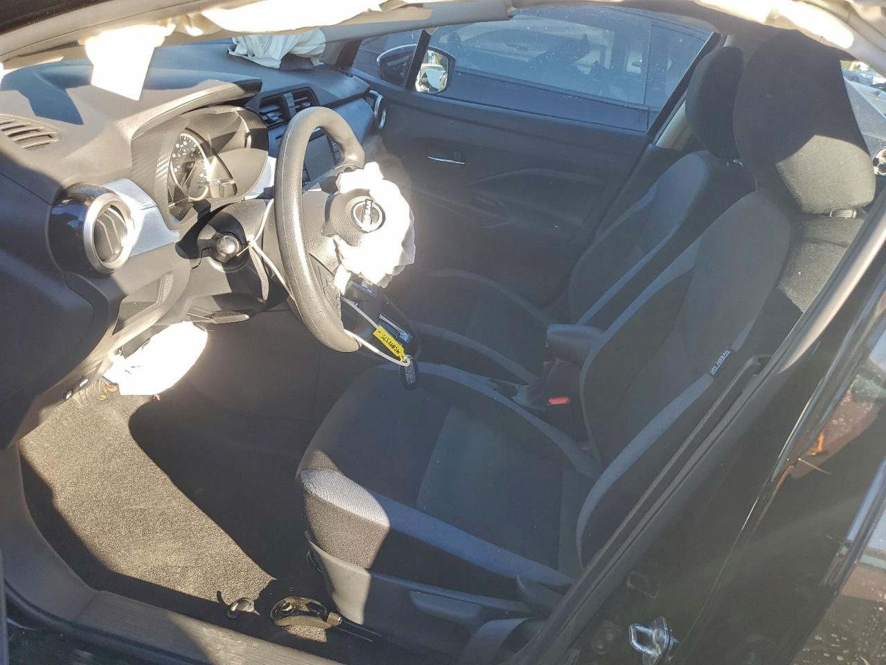 2025 Nissan Versa Sv VIN: 3N1CN8EVXSL870722 Lot: 95892375