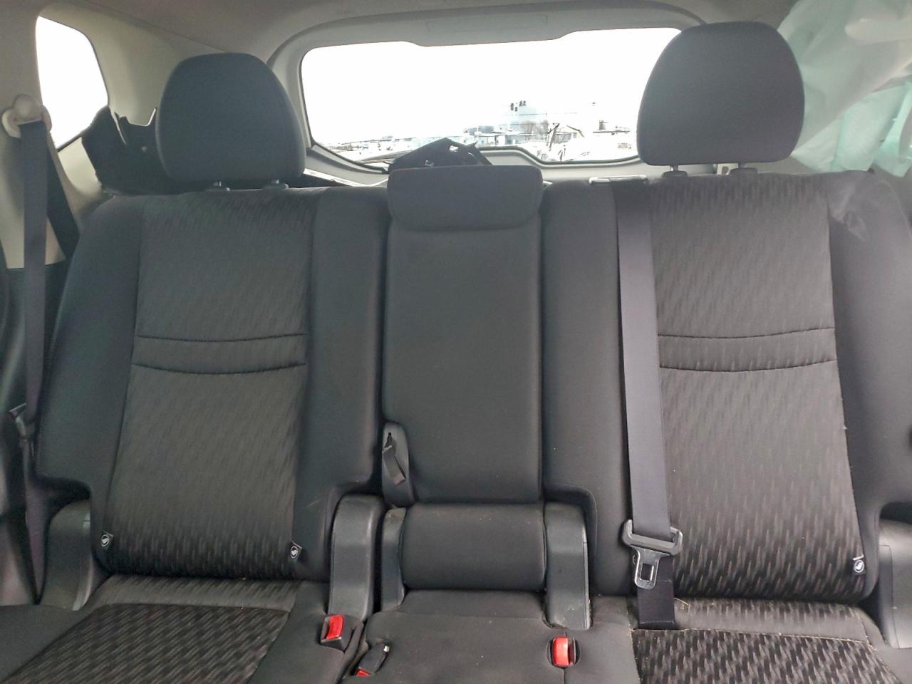 2017 Nissan Rogue S VIN: KNMAT2MVXHP522568 Lot: 96239475