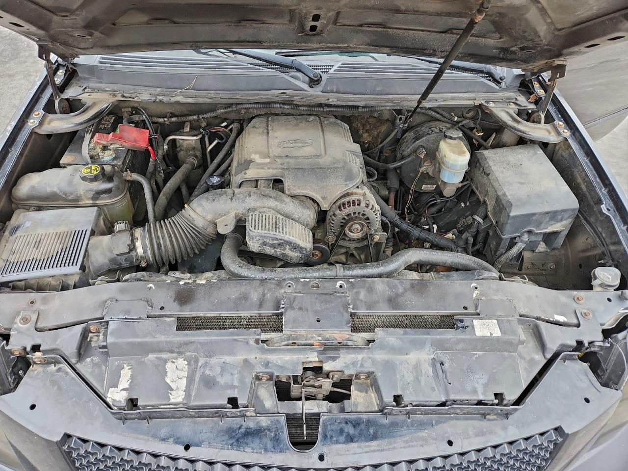 2010 Cadillac Escalade Esv Luxury VIN: 1GYUKHEF2AR178538 Lot: 95343435