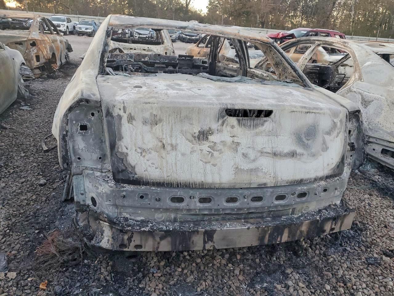 2016 Chrysler 300 Limited VIN: 2C3CCAAG3GH111318 Lot: 96817745