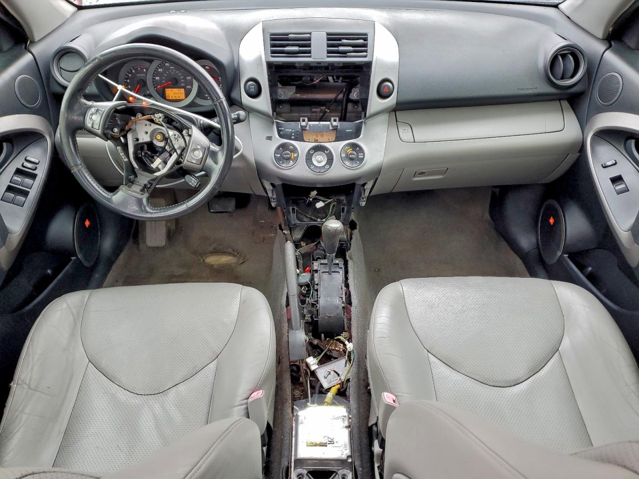 2007 Toyota Rav4 Limited VIN: JTMBD31V375071442 Lot: 96203155