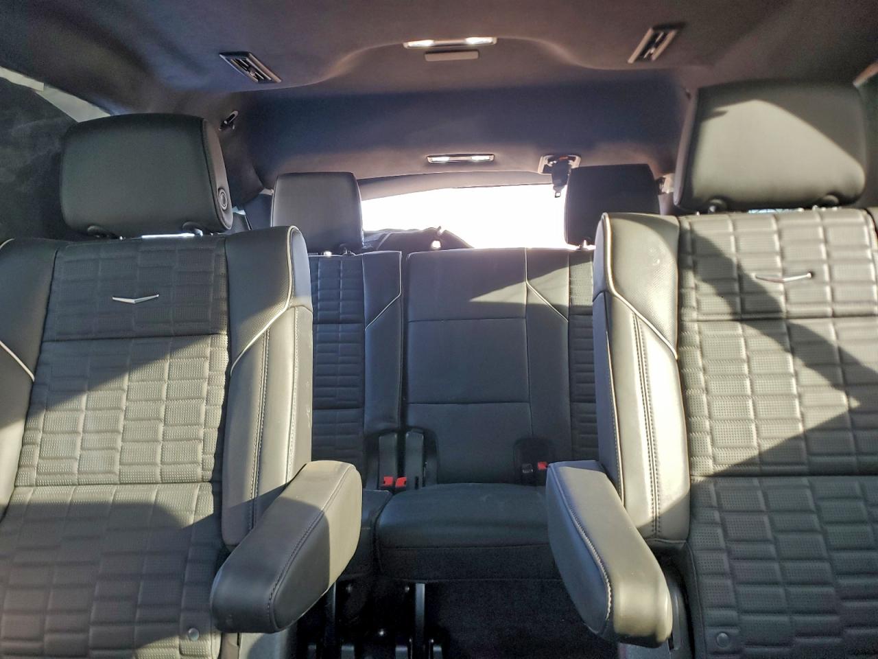 2024 Cadillac Escalade V VIN: 1GYS4HK92RR125835 Lot: 94688465