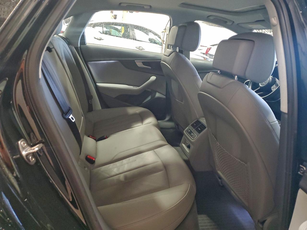 2019 Audi A4 Premium Plus VIN: WAUENAF40KA070700 Lot: 95630735