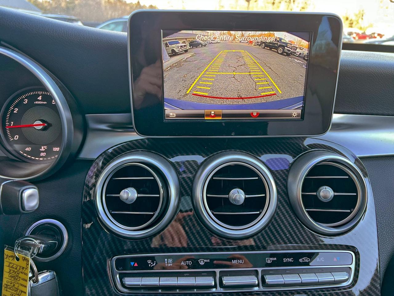 2016 Mercedes-Benz C 300 4Matic VIN: WDDWF4KB1GR163573 Lot: 97799925