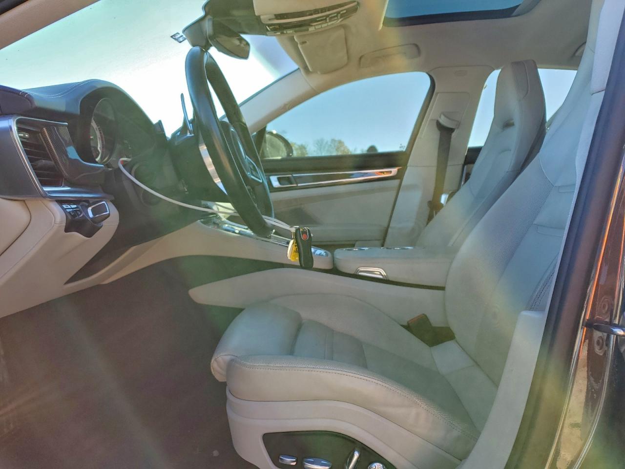 2018 Porsche Panamera 4S VIN: WP0AB2A79JL134267 Lot: 96900365