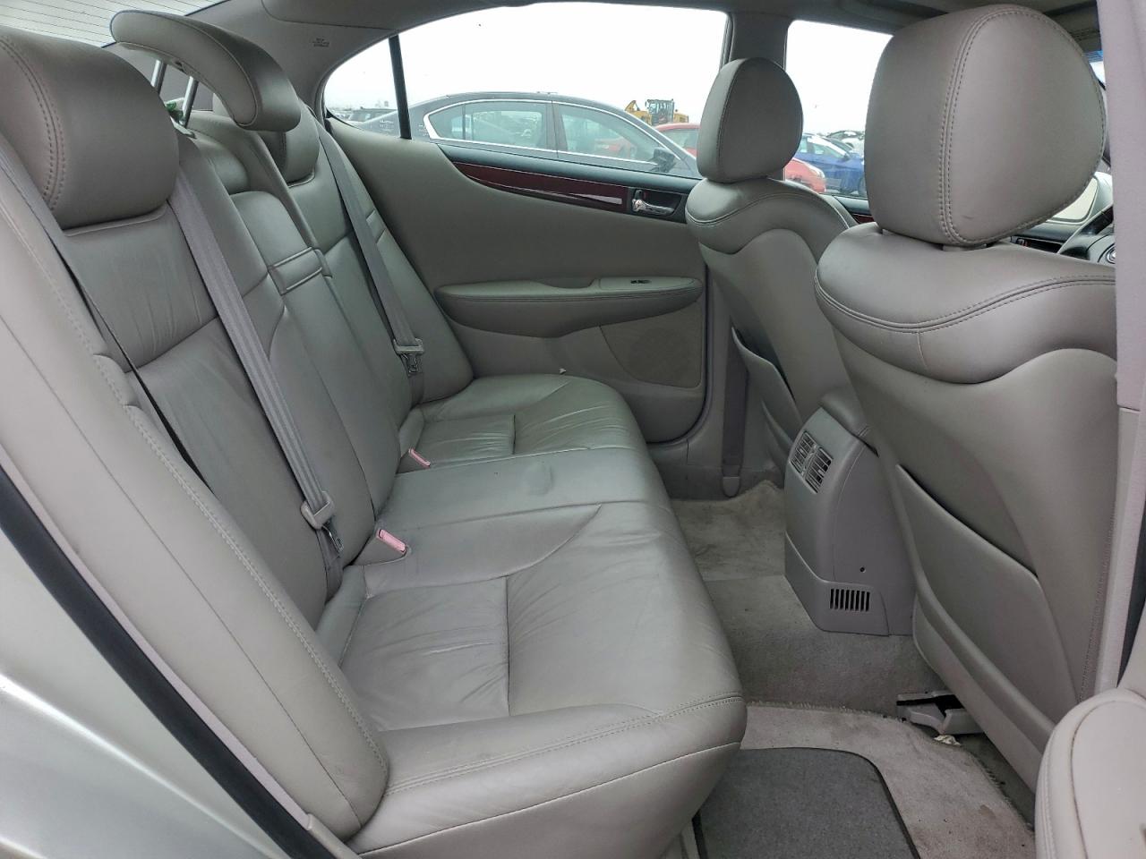 2004 Lexus Es 330 VIN: JTHBA30GX45032210 Lot: 94598475