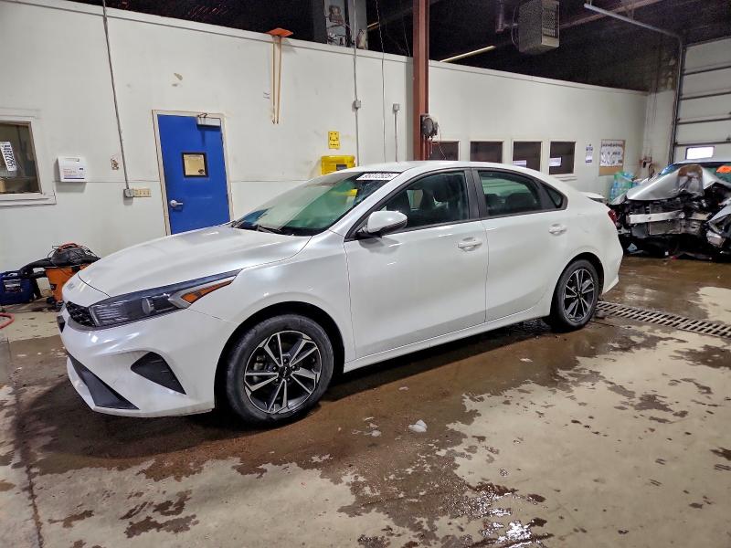  KIA FORTE 2022 Белы