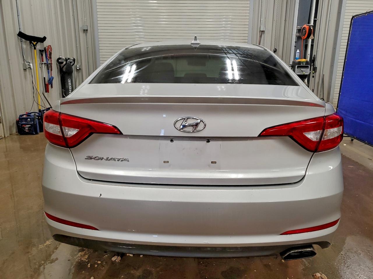 2015 Hyundai Sonata Se VIN: 5NPE24AF2FH004220 Lot: 95324615