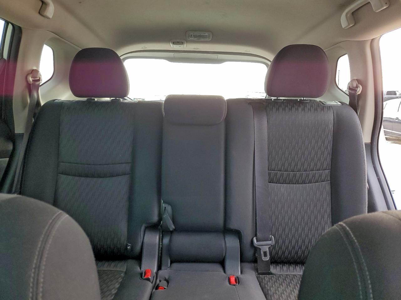 2017 Nissan Rogue S VIN: KNMAT2MT1HP568577 Lot: 95251395