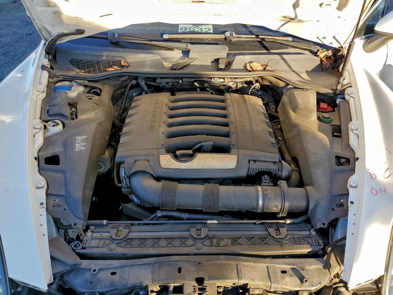 2011 Porsche Cayenne VIN: WP1AA2A21BLA05219 Lot: 95011085