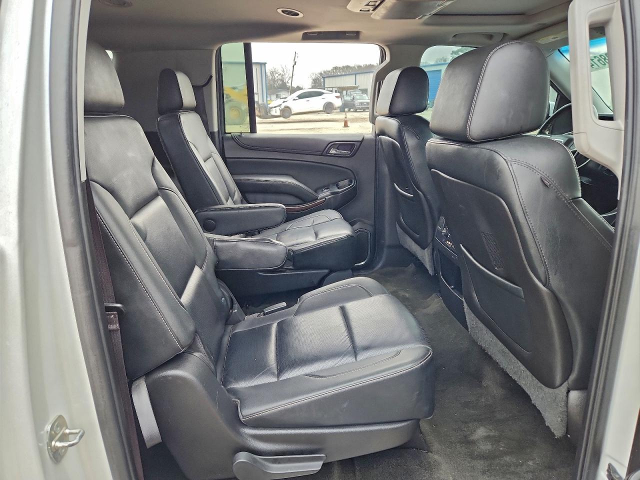 2016 GMC Yukon Xl K1500 Slt VIN: 1GKS2GKC8GR350442 Lot: 95986145