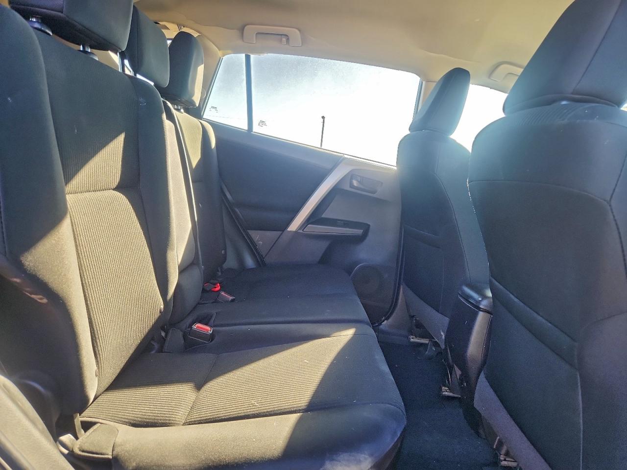 2018 Toyota Rav4 Le VIN: 2T3ZFREV5JW489264 Lot: 96185585