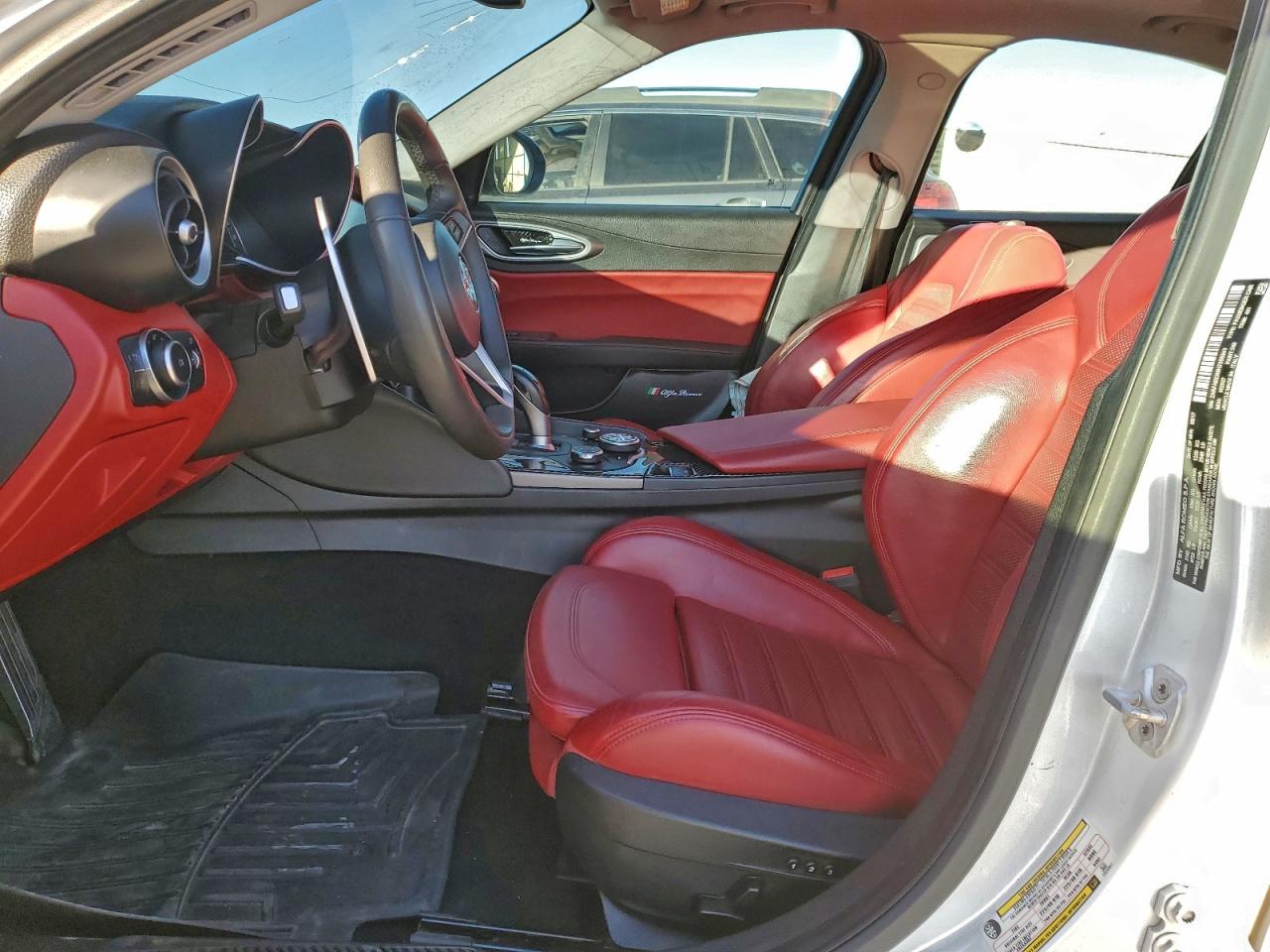 2017 Alfa Romeo Giulia Ti Q4 VIN: ZARFAEEN9H7556941 Lot: 97074465