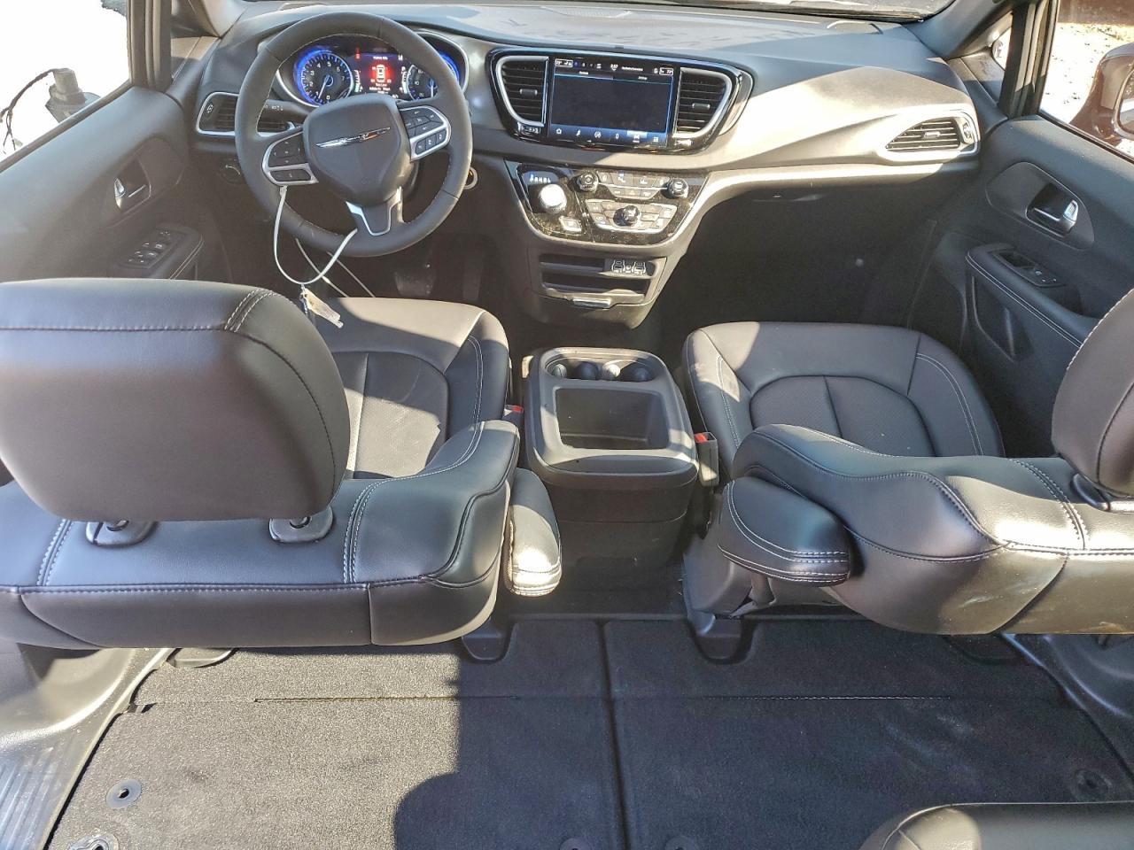 2025 Chrysler Voyager Lx VIN: 2C4RC1CG2SR521789 Lot: 94767315