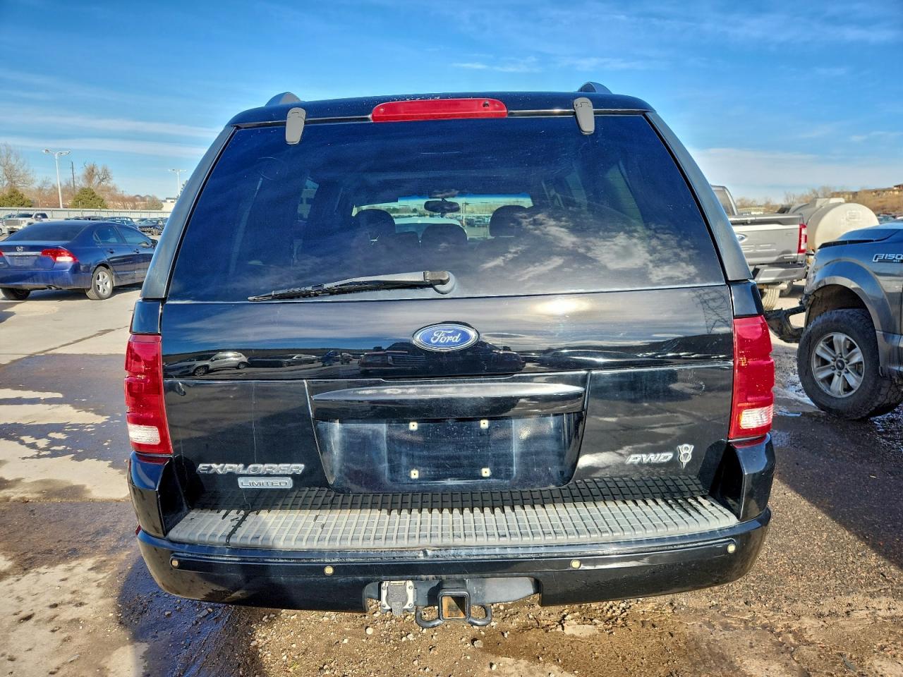 2004 Ford Explorer Limited VIN: 1FMZU85WX4UA45996 Lot: 96352275