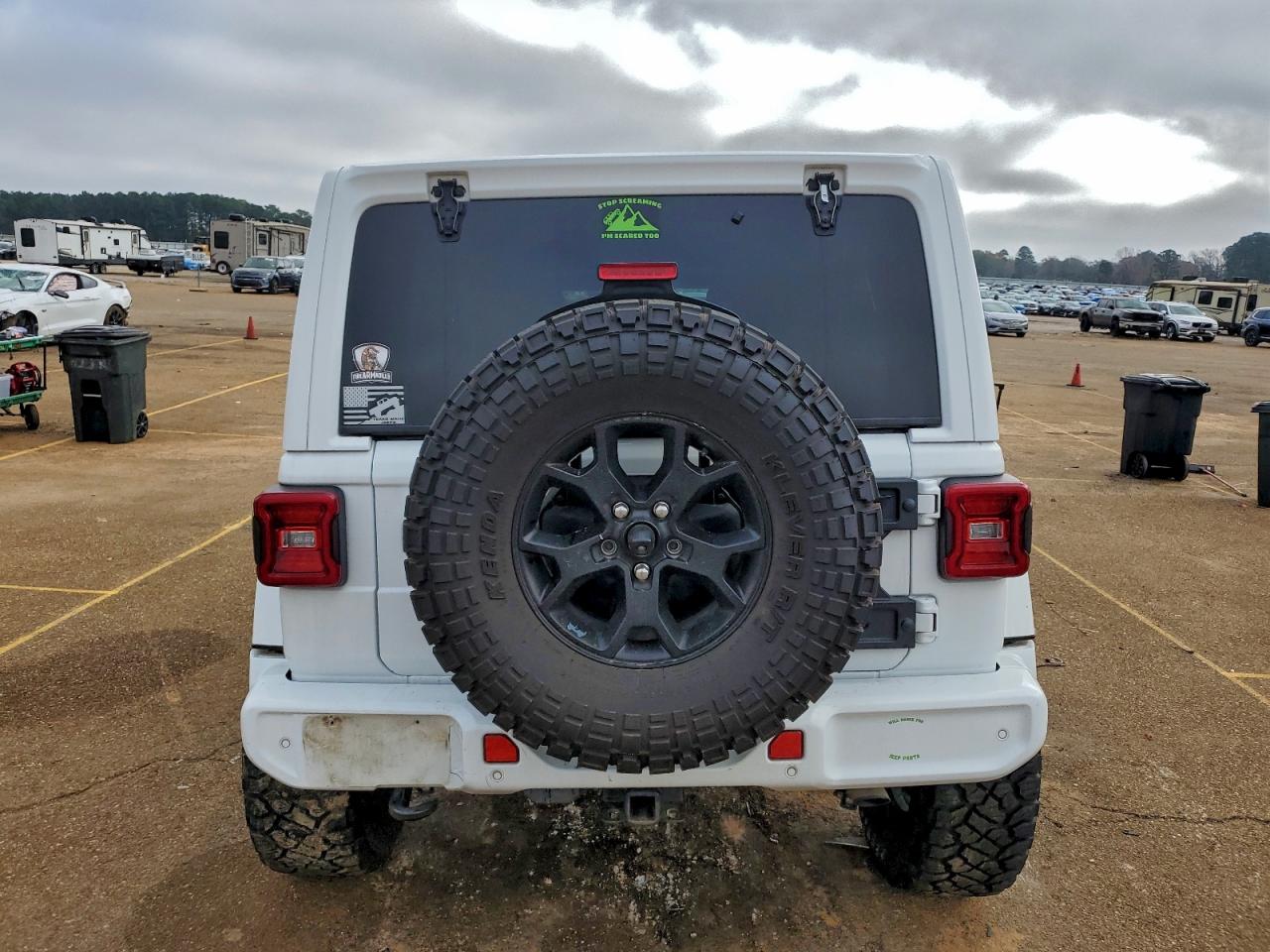 2021 Jeep Wrangler Unlimited Sahara VIN: 1C4HJXEG3MW575212 Lot: 96815525