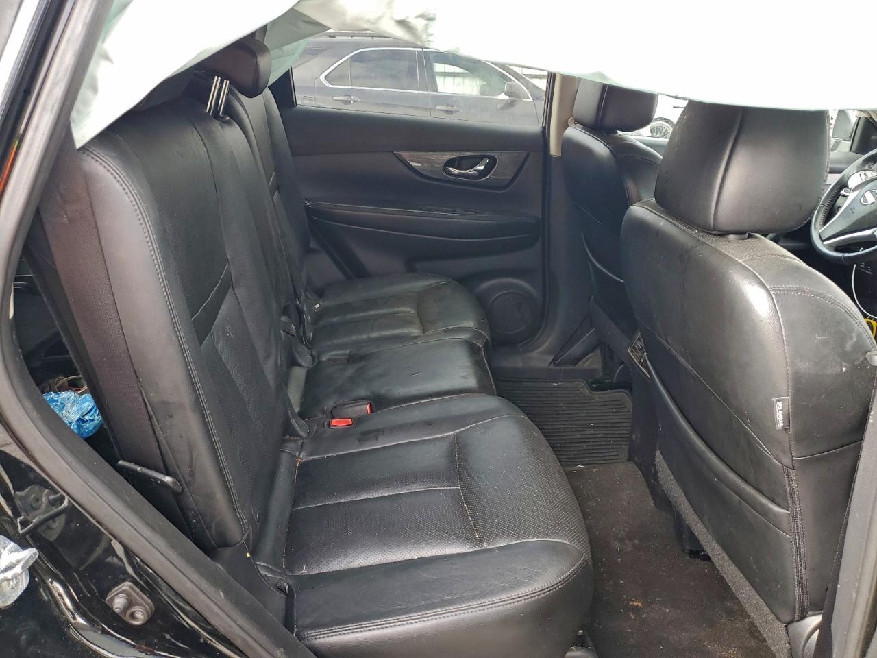 2015 Nissan Rogue S VIN: 5N1AT2MV6FC863241 Lot: 95872015