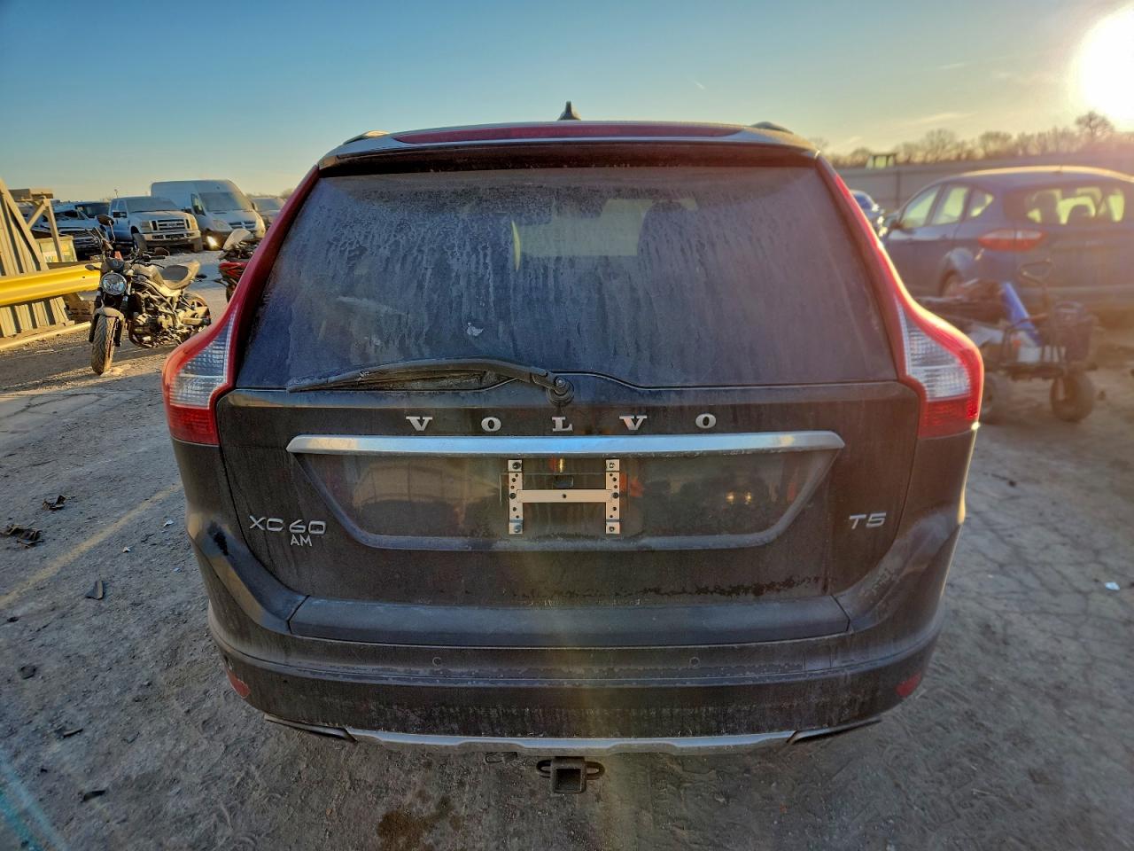 2015 Volvo Xc60 T5 Platinum VIN: YV440MDM2F2738494 Lot: 96371945