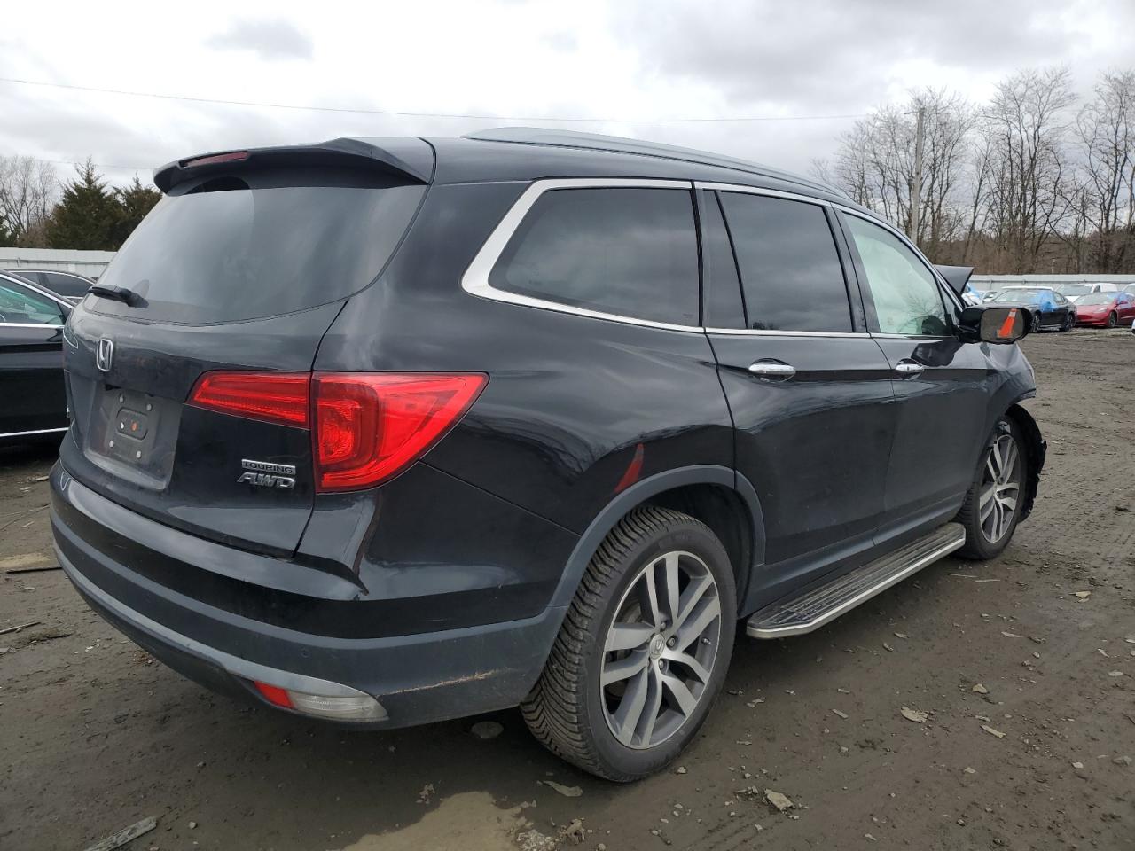 5FNYF6H97HB060104 HONDA PILOT 2017