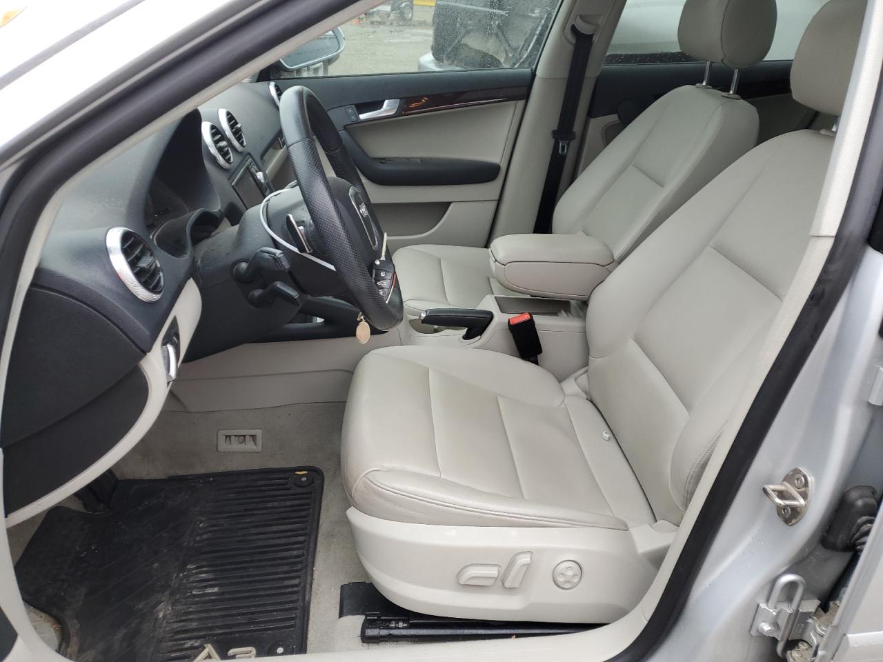 WAUMFAFM2BA007574 2011 Audi A3 Premium Plus