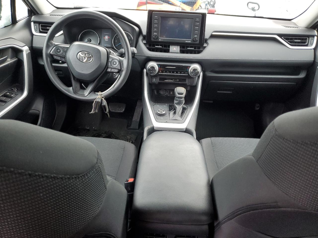 2T3L6RFV8MW017004 TOYOTA RAV4 2021