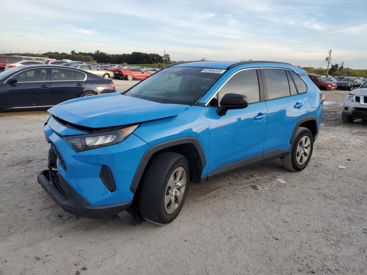 2T3H1RFV2KW043597 TOYOTA RAV4 2019
