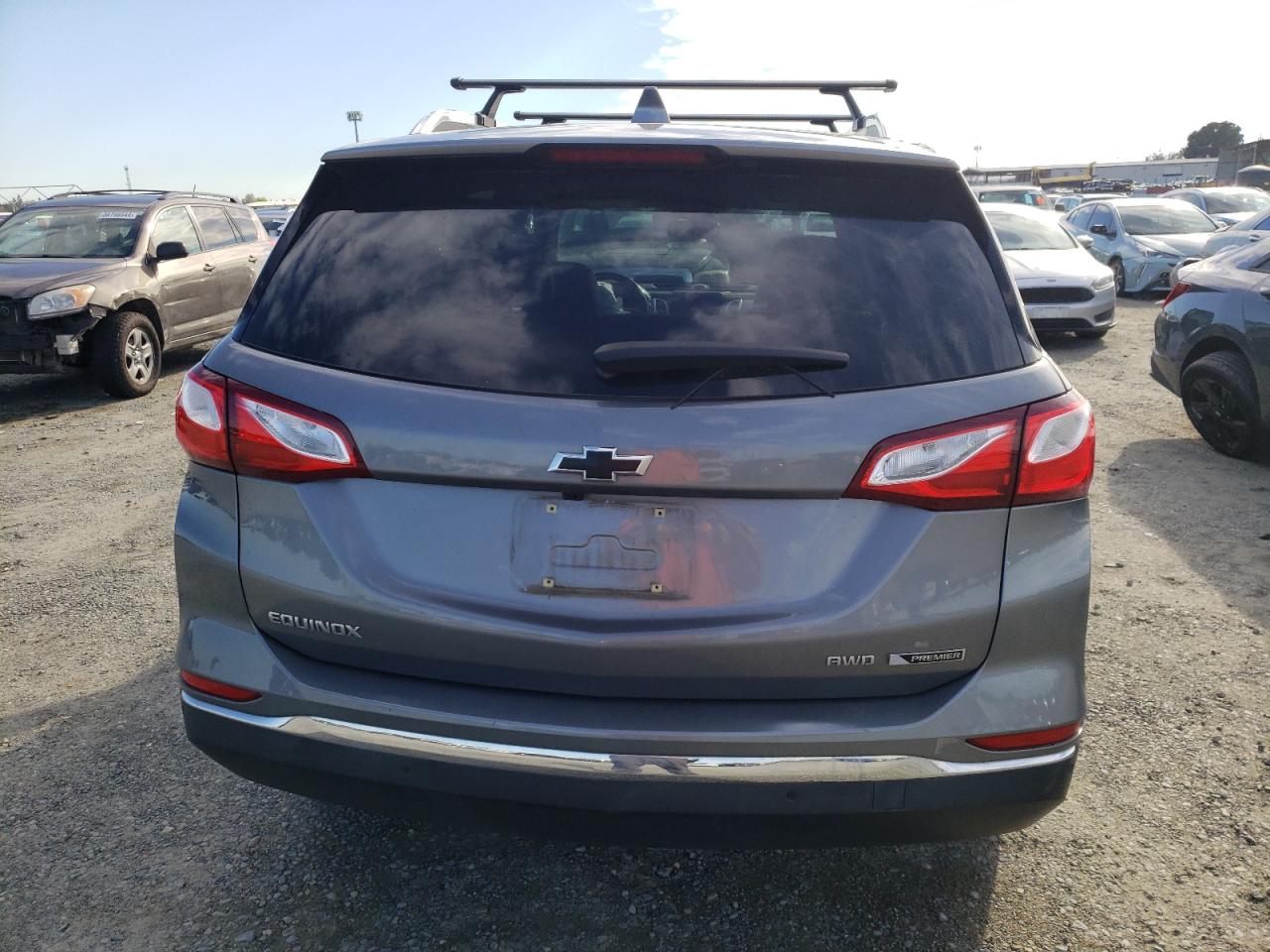 3GNAXVEV2JL105362 CHEVROLET EQUINOX 2018