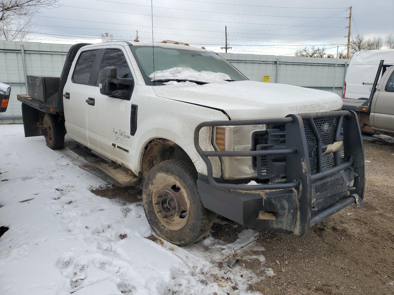 VIN: 1FD8W3HTXJEC49200 2018 FORD F350