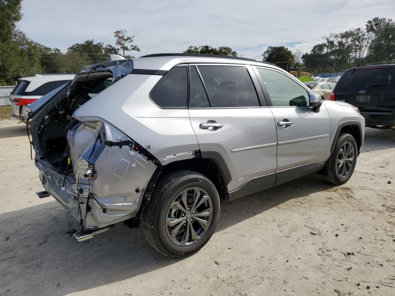 4T3D6RFV9RU141584 TOYOTA RAV4 2024