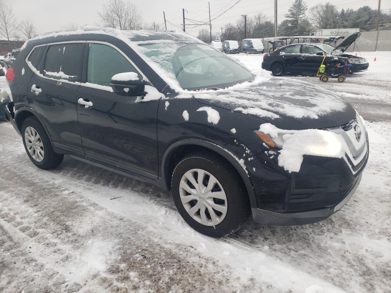 KNMAT2MV7HP560601 NISSAN ROGUE 2017