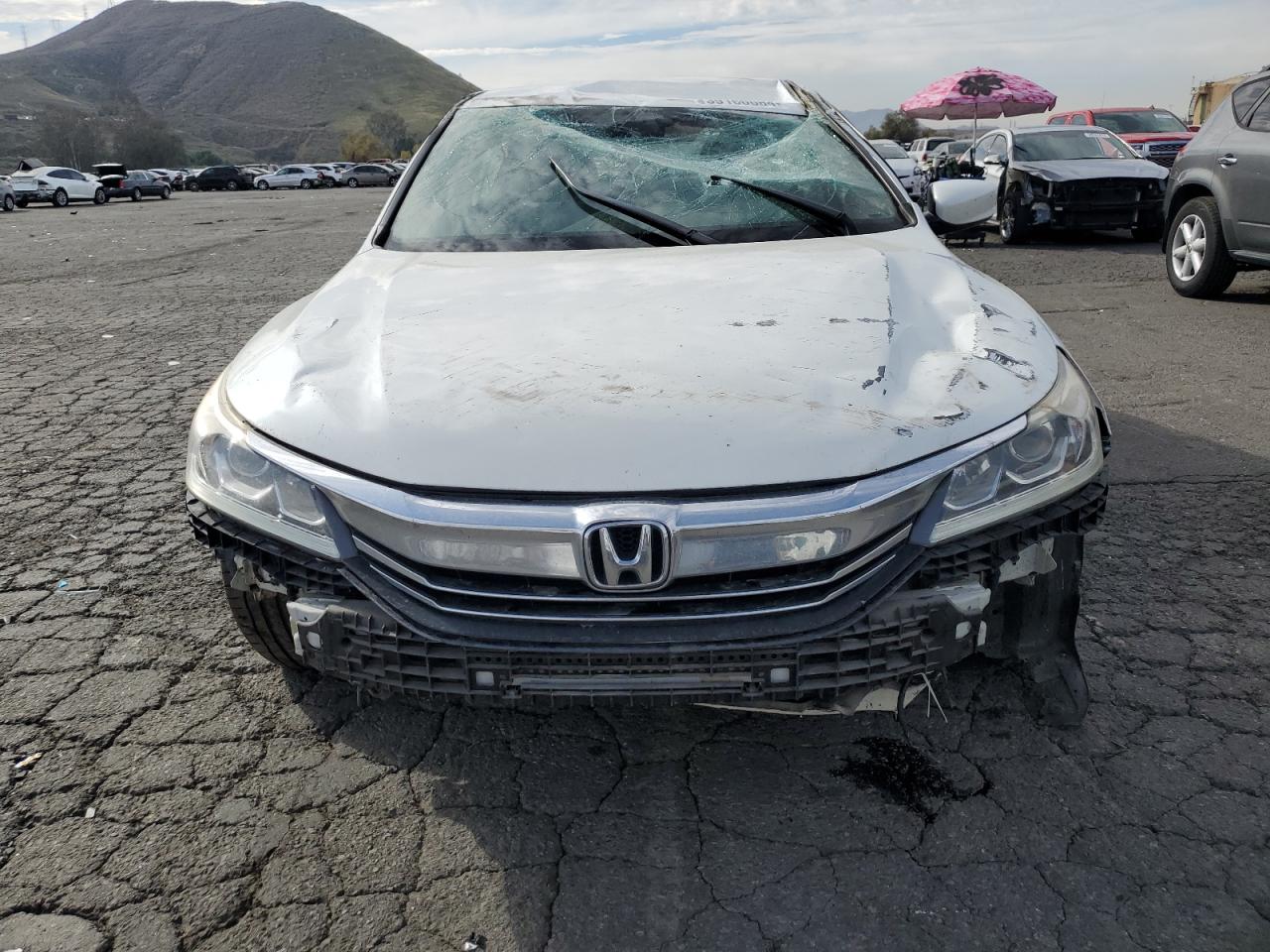 1HGCR2F51HA129373 HONDA ACCORD 2017