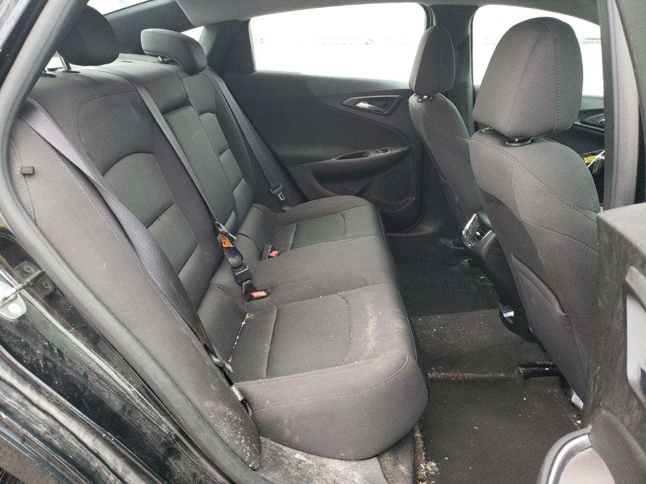 1G1ZD5ST1JF115858 CHEVROLET MALIBU 2018