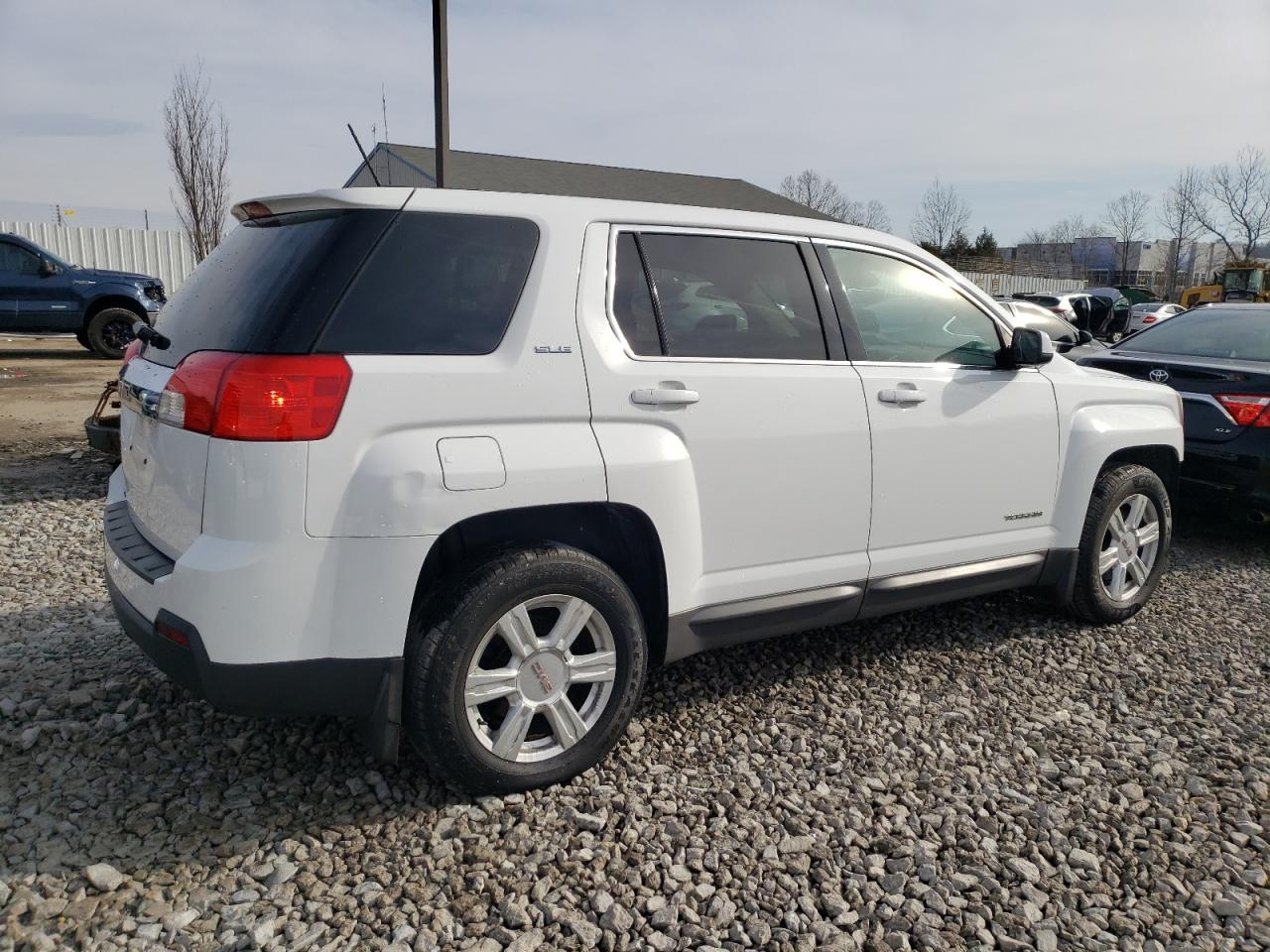 2GKALMEK1F6347807 2015 GMC Terrain Sle