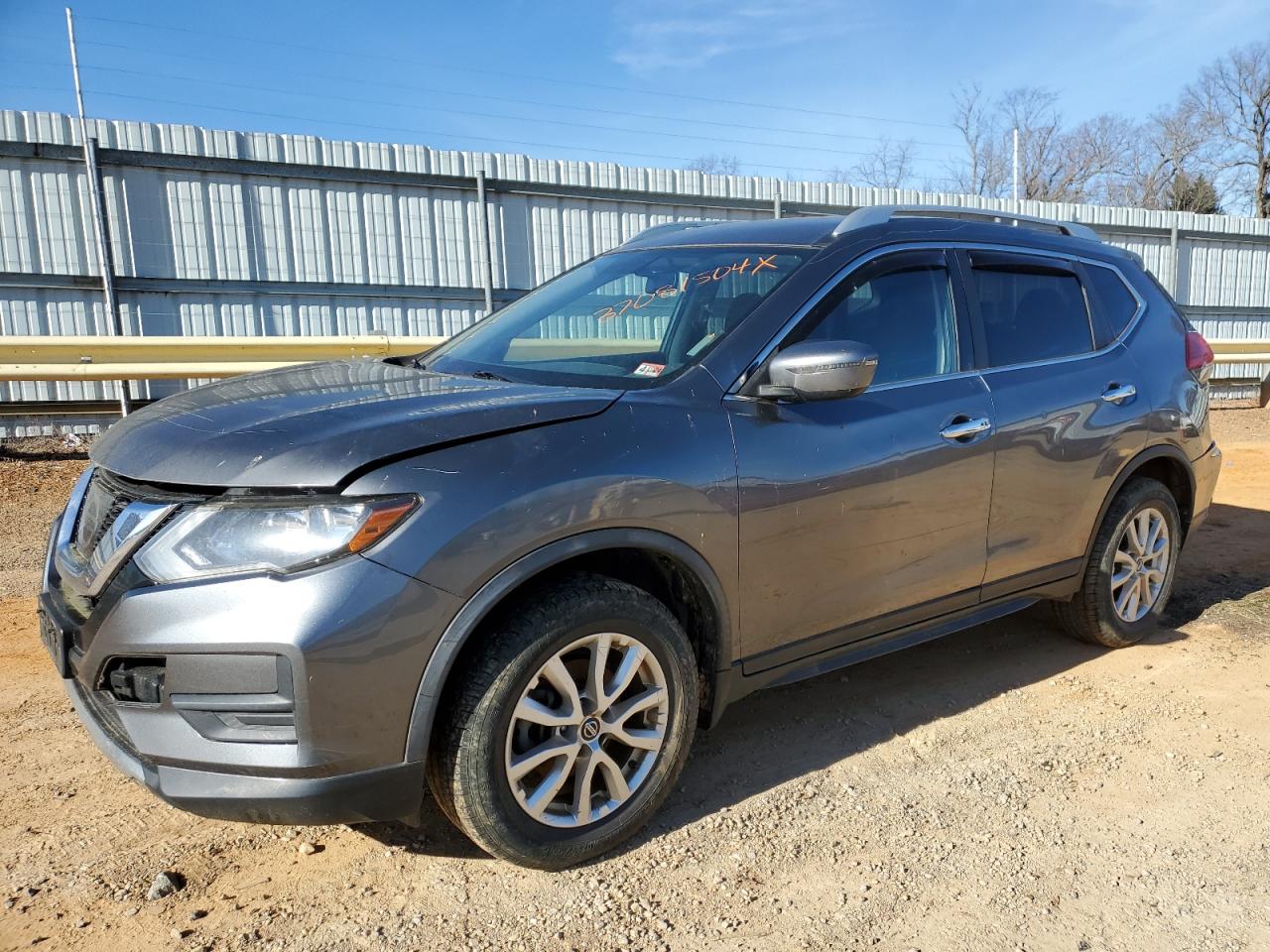 JN8AT2MV2HW025976 NISSAN ROGUE 2017