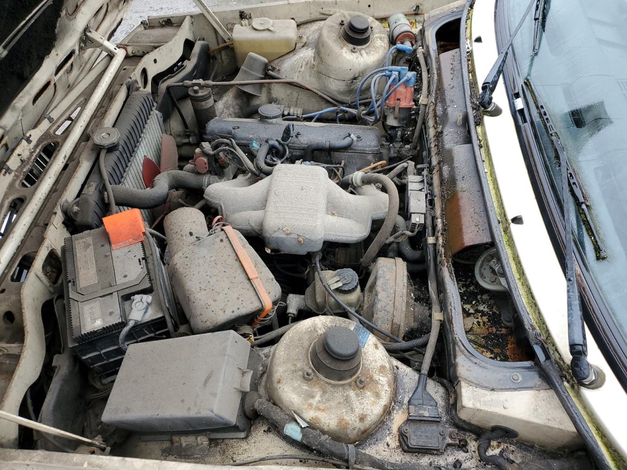 WBAAG3307B8004268 1981 BMW 320 I