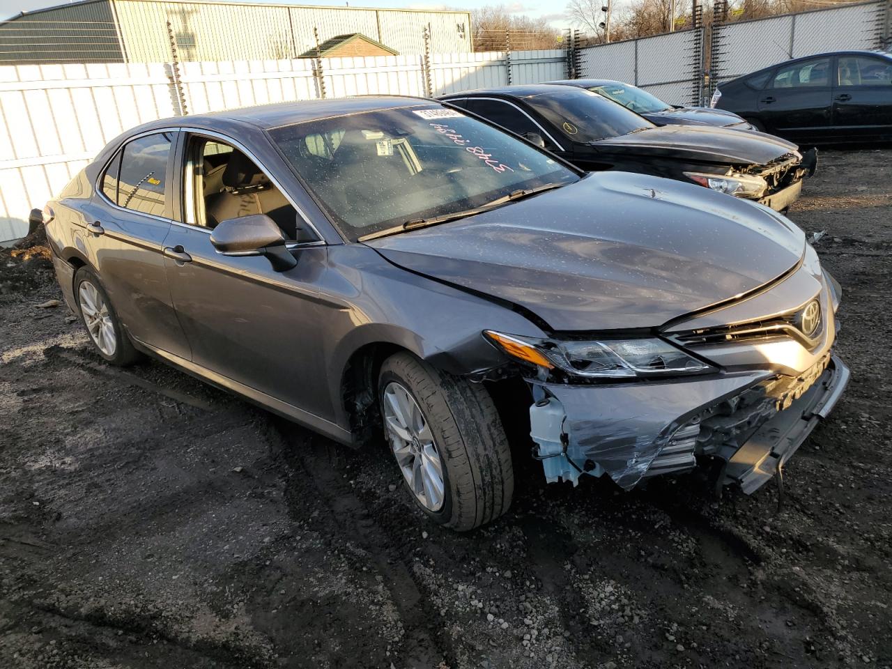 4T1B11HK8JU549839 2018 Toyota Camry L