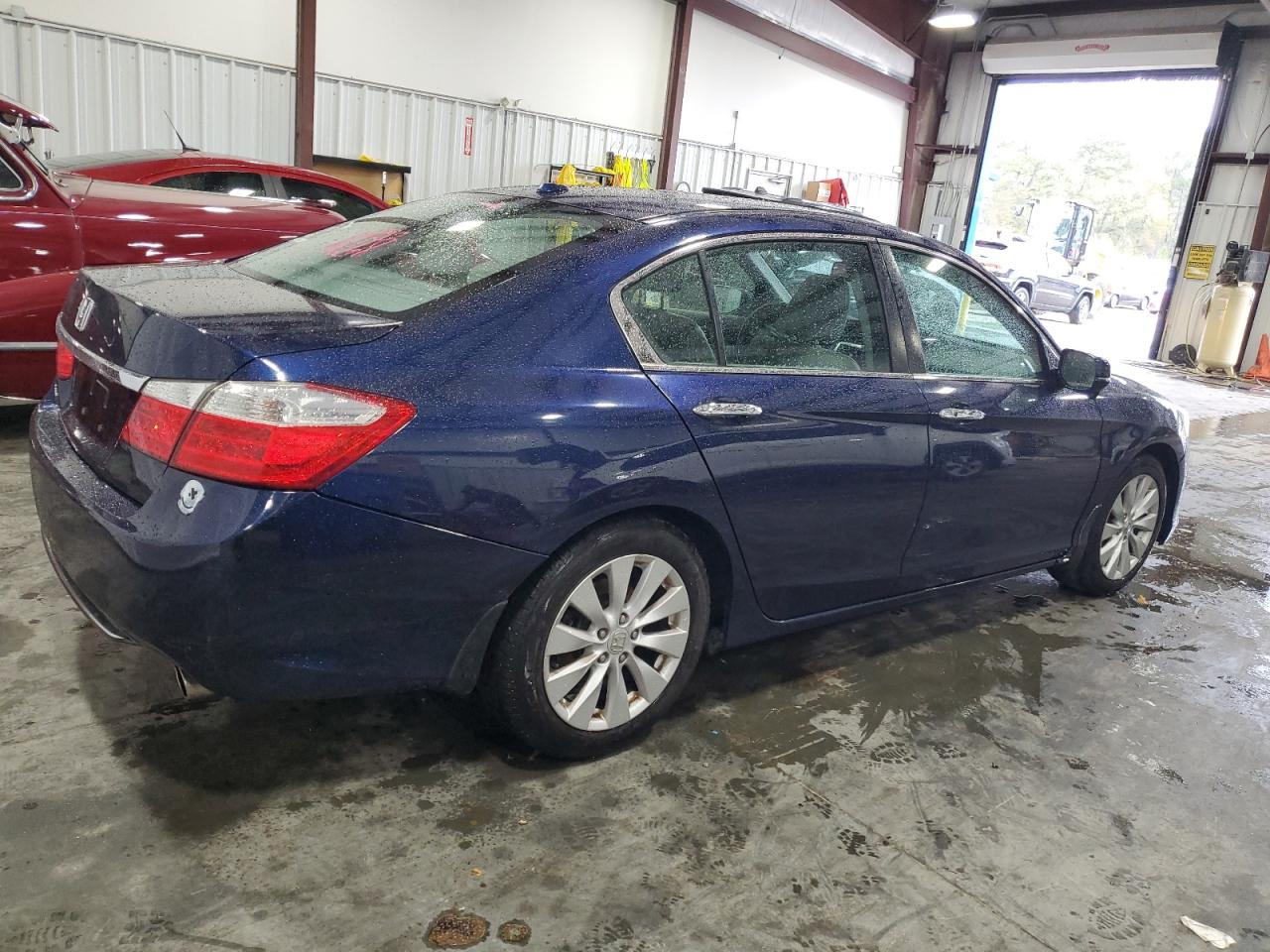 1HGCR2F82FA154905 2015 Honda Accord Exl