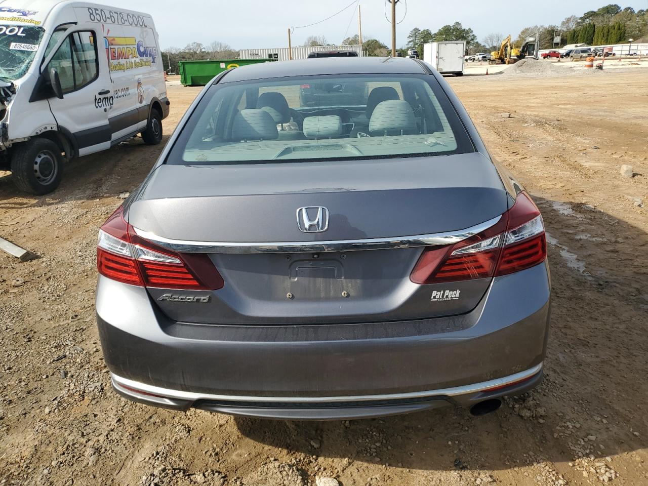 1HGCR2F33GA124401 HONDA ACCORD 2016